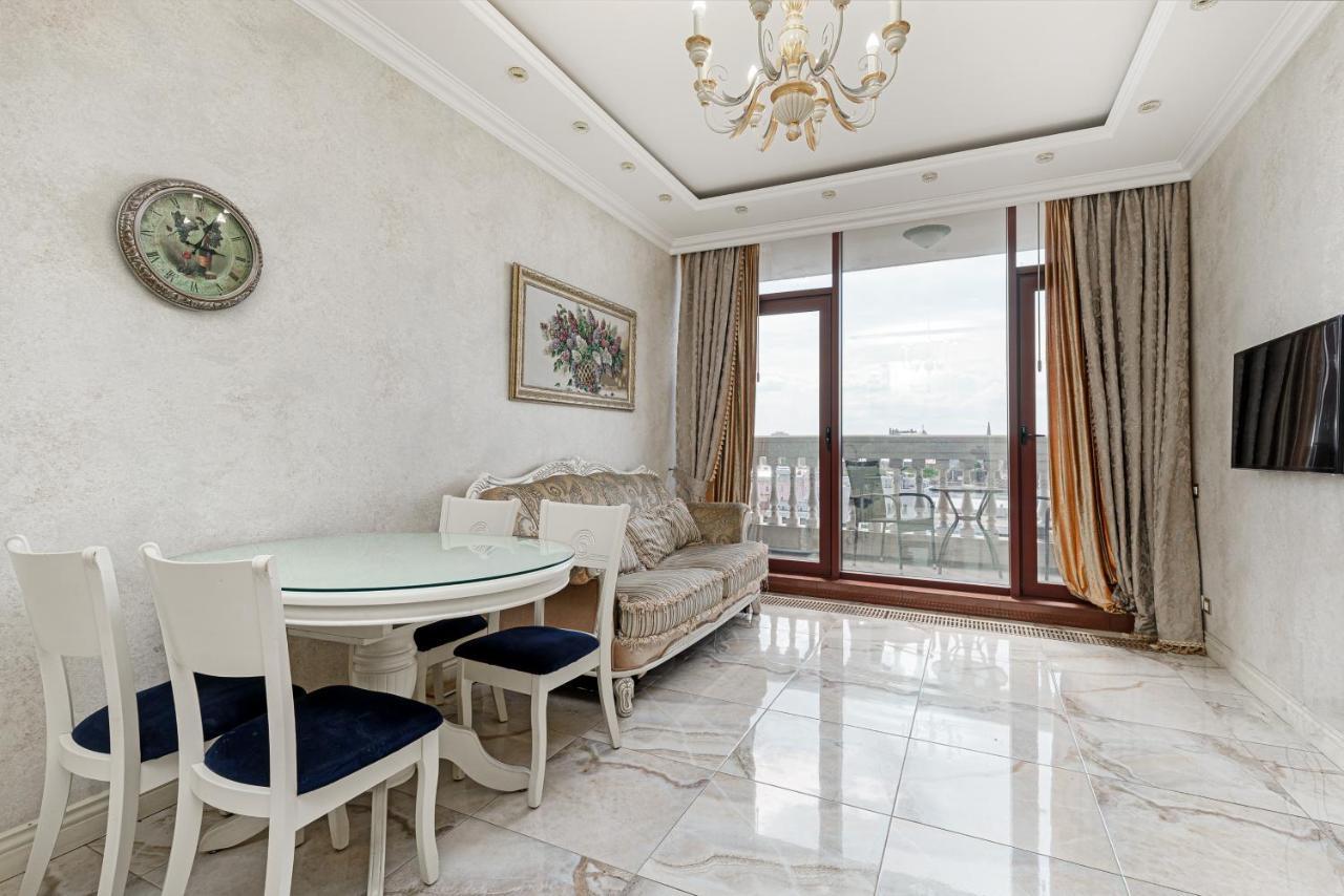 Greek Street Deluxe Apartment Odessa Exterior foto
