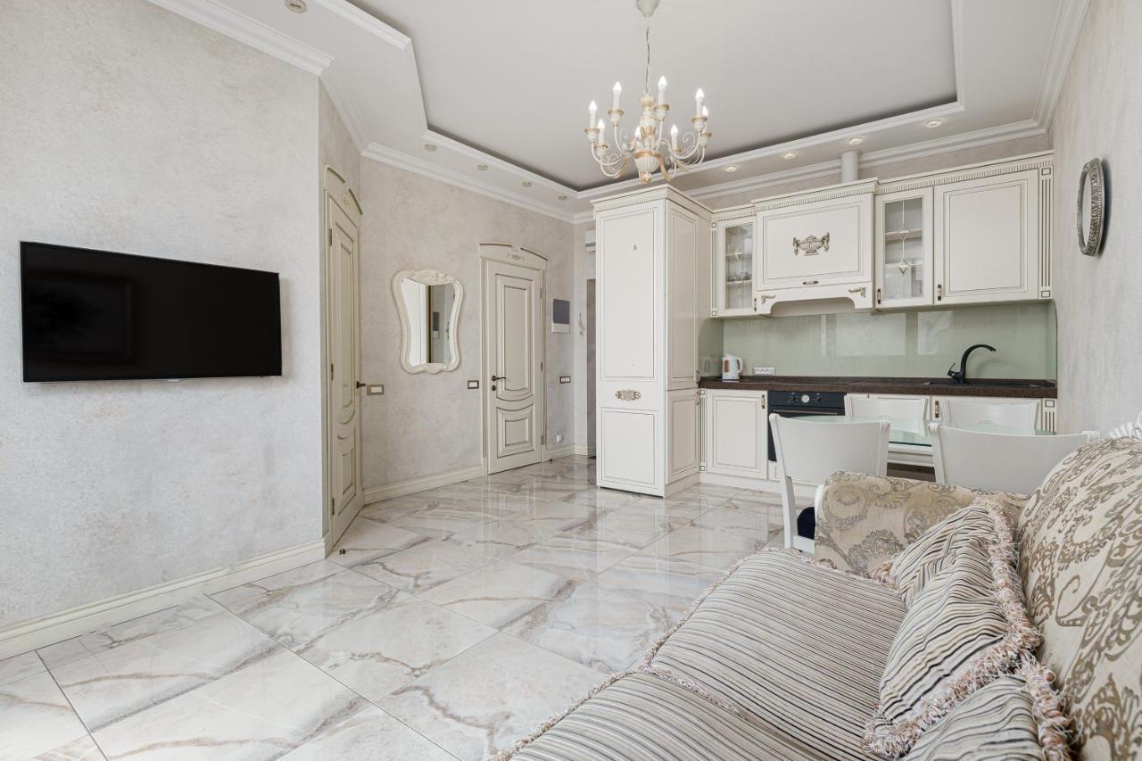 Greek Street Deluxe Apartment Odessa Exterior foto